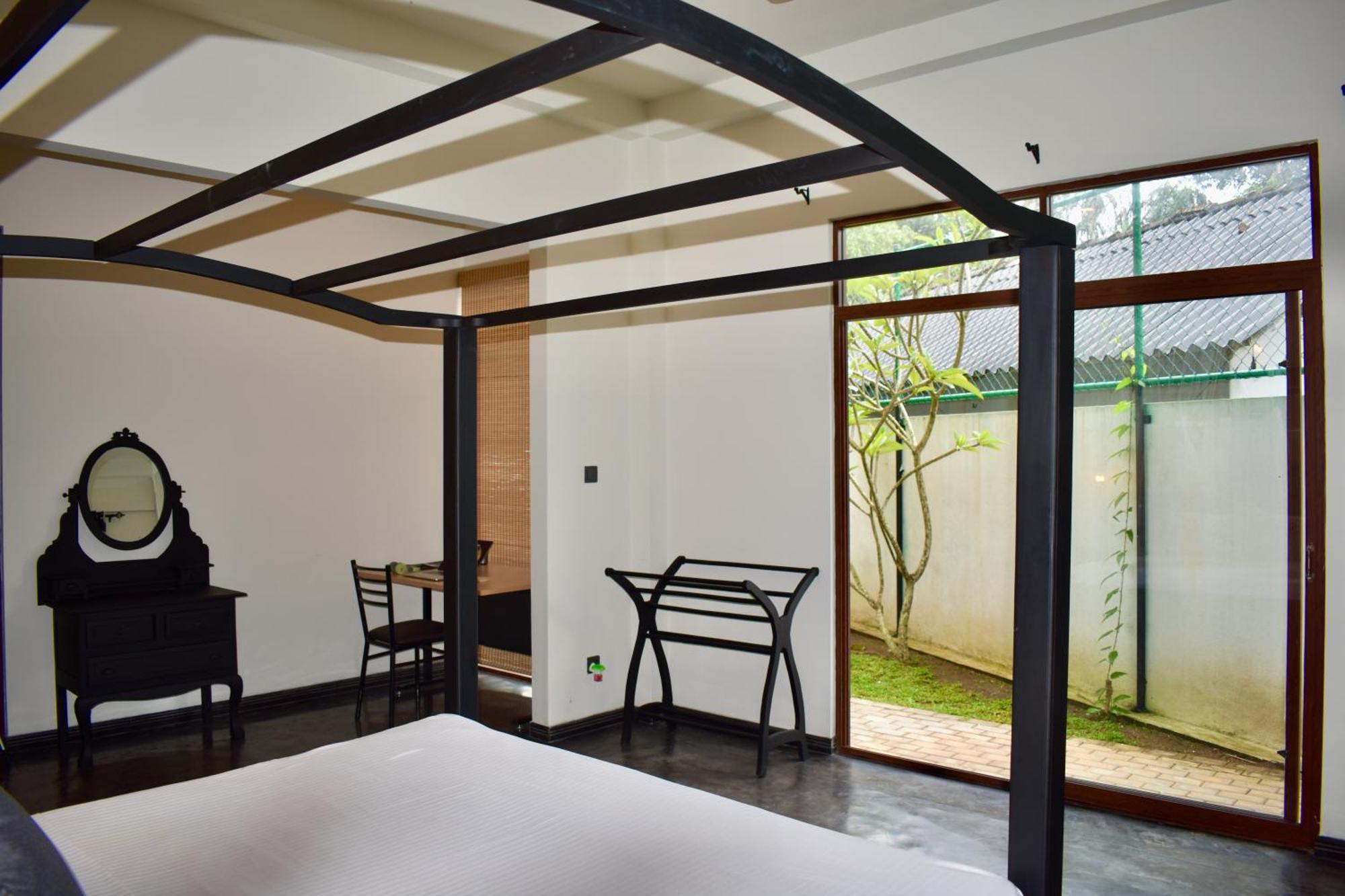 Surf N Summer Hikkaduwa Exterior foto